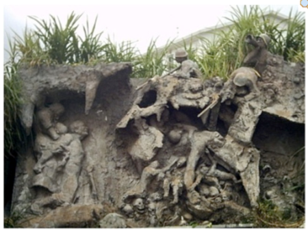 Il monumento alle vittime civili di Okinawa. Opera dello scultore giapponese Kinjo Minoru. Da japanfocus.org